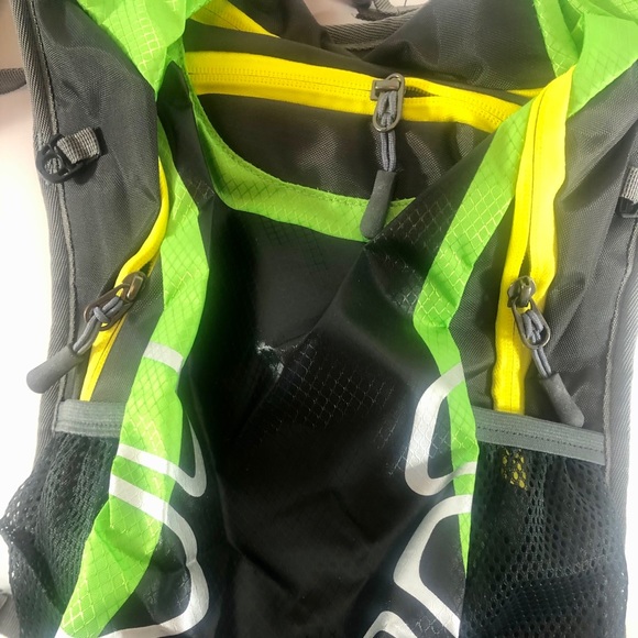 HUWAIJIANFENG Outdoor Cycling Backpack - Picture 4 of 6